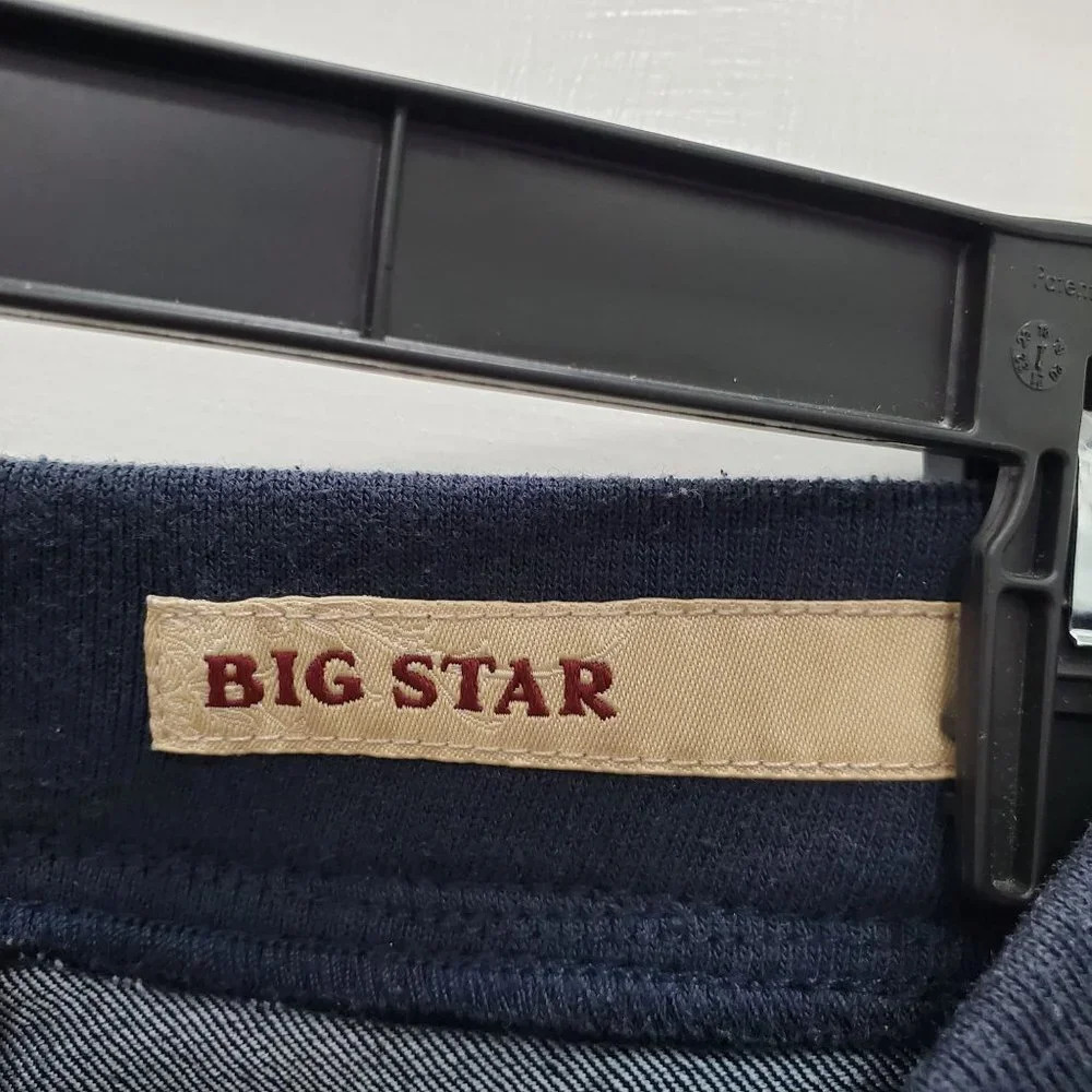 Big Star Women's Dark Wash Denim Fabric Waist Pull‎ On Jegging Jeans Size 30 - Picture 2 of 5